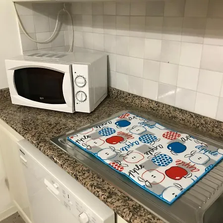 Apartman En Rez De Jardin En Bord De Avec Piscine *
