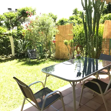 En Rez De Jardin En Bord De Avec Piscine Saint-Laurent-du-Var